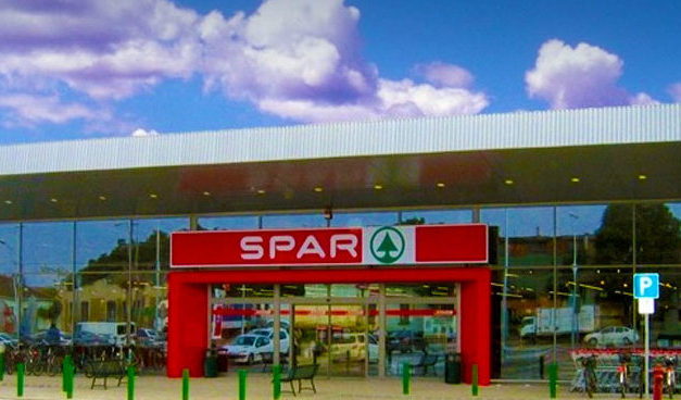 Drasztikus lépésre szánta el magát a Spar: Újabb termékre vezettek be mennyiségi korlátozást, pedig nem is hatósági áras