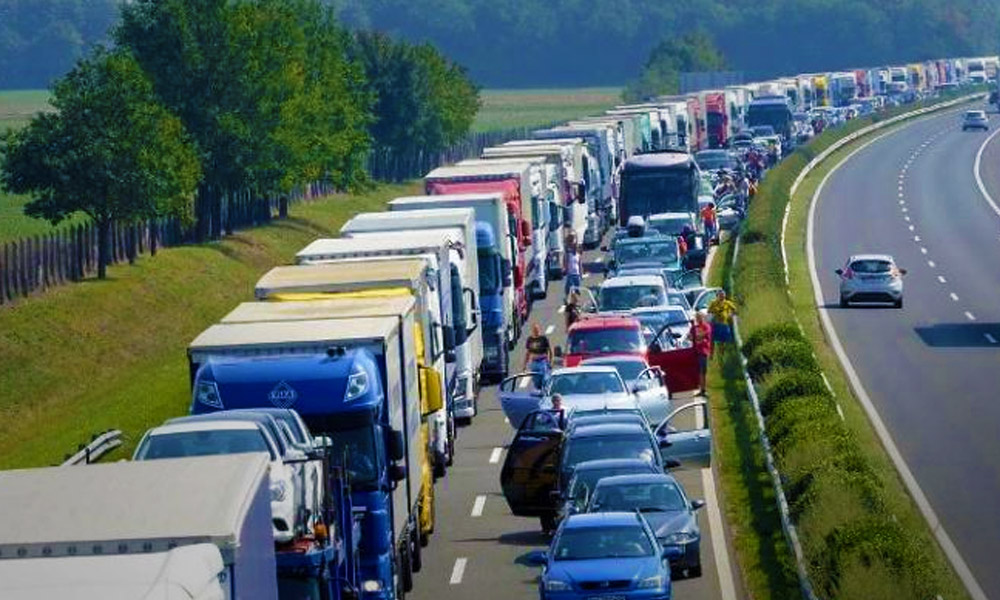 Forgalomkorlátozás lesz kedden és szerdán az M3-as autópályán Mogyoródnál