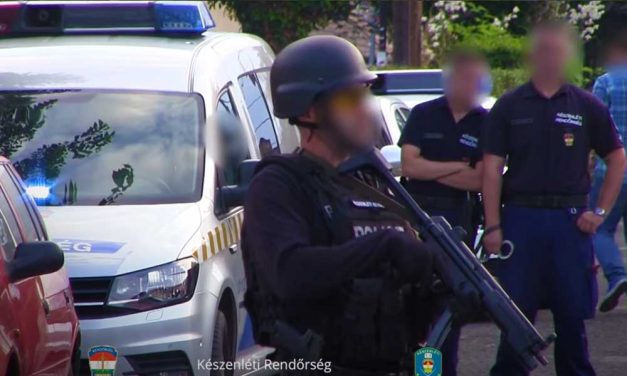 Rendőri akció Kispesten: fegyverrel fenyegette családját a zavarodott férfi