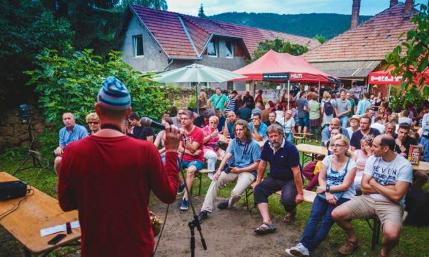 Levendula, sör és fesztivál! Lendületben a helyiek Pilisborosjenőn