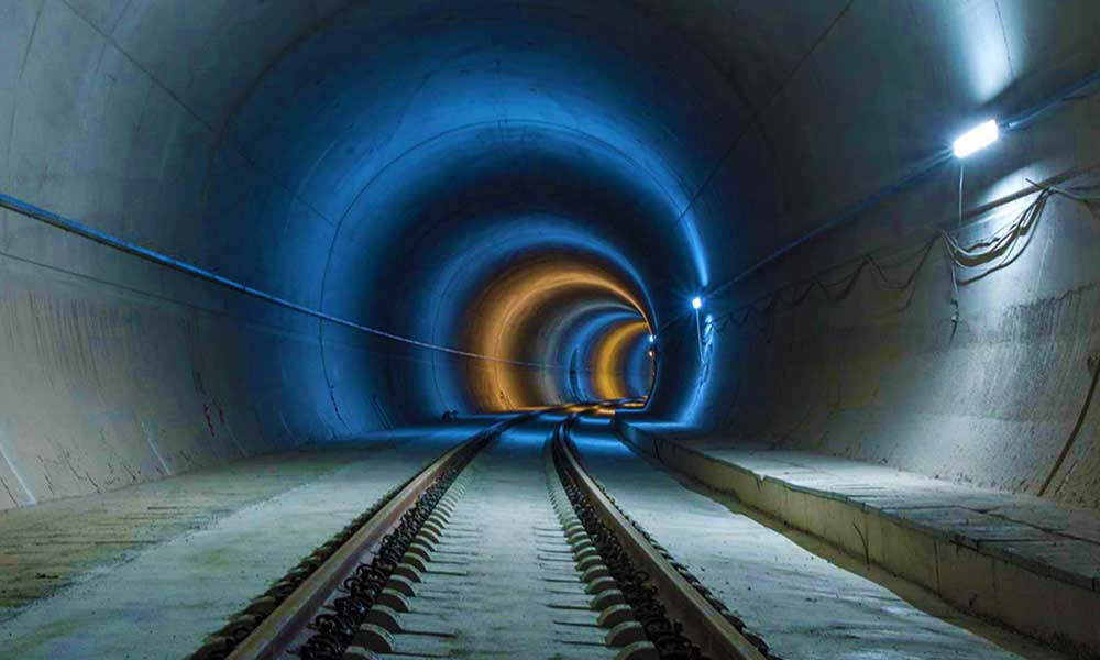 Megkezdődött a Duna alatti vasúti alagút előkészítése, majdnem 1 milliárdba kerül a munka