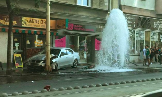 Óriási szökőkutat csinált a BMW-s,  nagy dugó lesz!