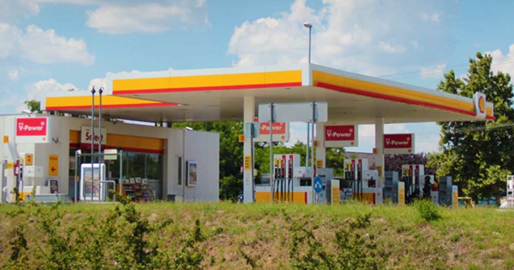 Egyre nagyobb a baj – újabb üzemanyag-korlátozást vezetett be a Shell