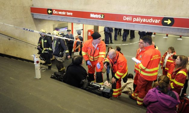 Elfogták a 2-es metrón gázspray-vel fújó férfit