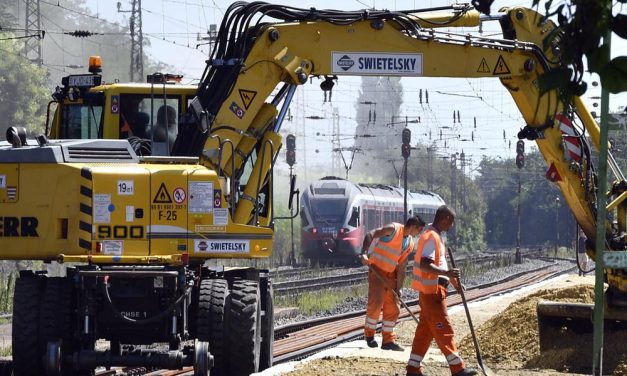 Felmentést kapott a Budapest-Belgrád vasútvonal építője a zajterhelési határok betartása alól