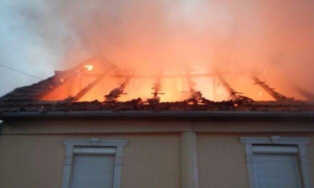 Tűzhalál: Holttestet találtak egy leégett házban Pilisen