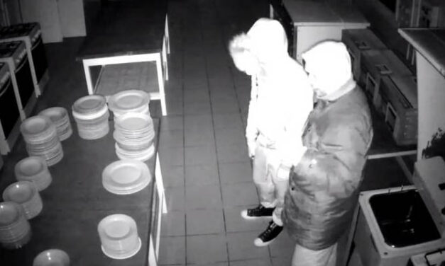 Egy szentendrei hotelből loptak, őket keresi most a rendőrség