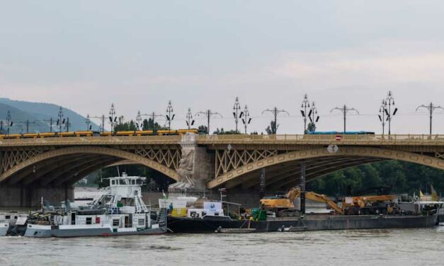 Dunai hajóbaleset – Szlovák segítséggel gyorsítják a Duna apadását