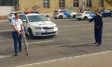 Lövöldözés a pesterzsébeti gyorsétterem parkolójában: az egyik elkövetőt még keresik