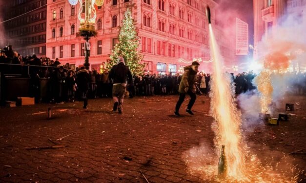 Bűncselekmény lenne a petárdázás