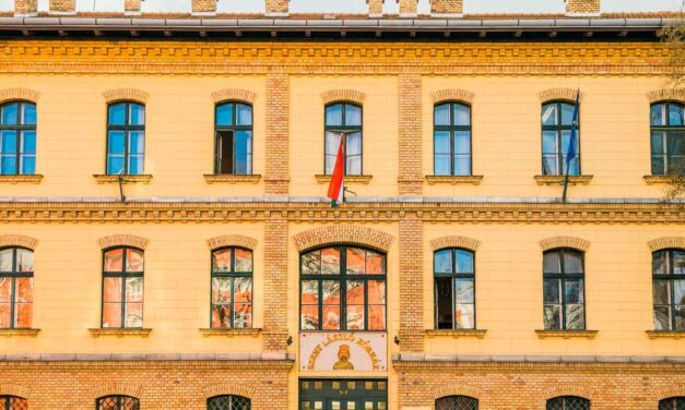 Azonnali hatállyal kirúgták a Dél-pesti Centrumkórház egyik főorvosát