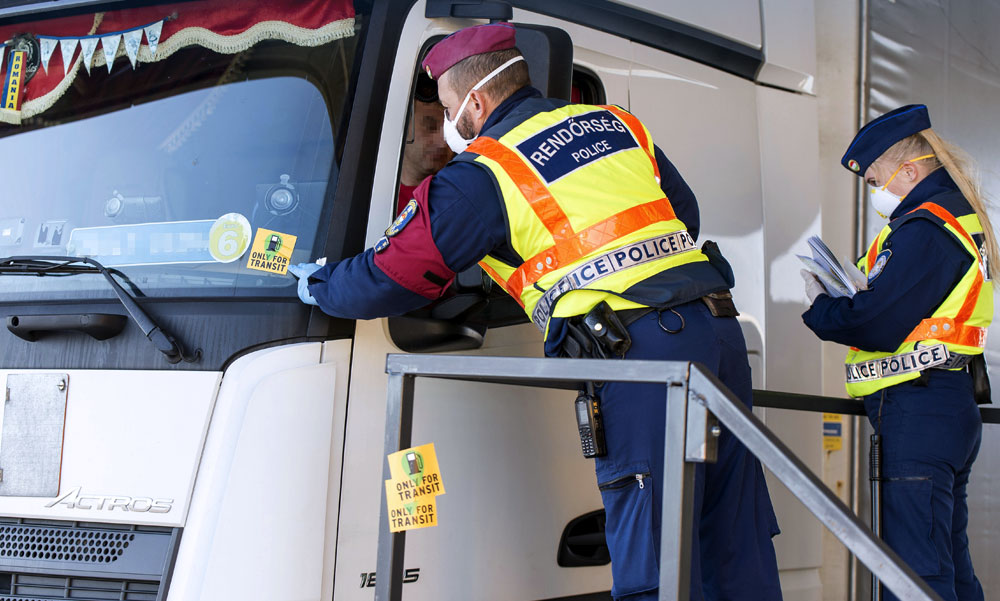 Mozgosítják az orvosokat Észak-Olaszországban, annyi a koronavírus-beteg