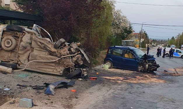 Halálos baleset Érden – az egyik autót a kapubejáró állította meg