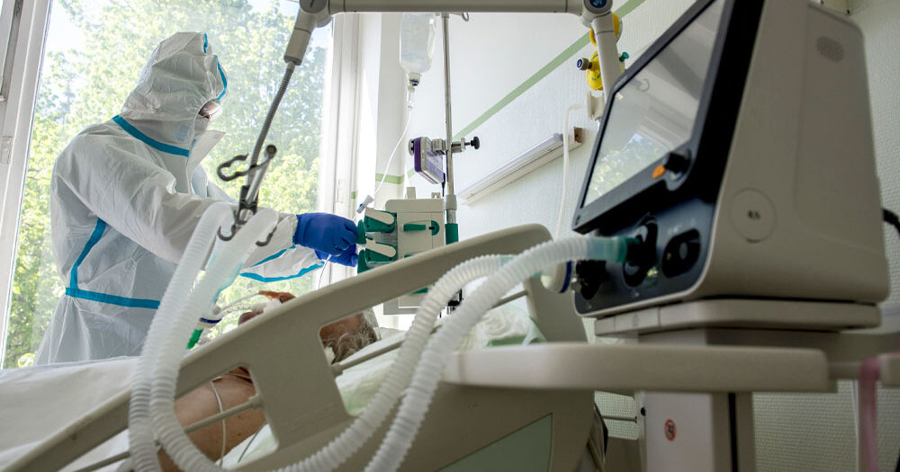 Napokig életveszélyben volt egy nő, miután skizofréniára való gyógyszereket kapott a Semmelweis Egyetem belgyógyászatán