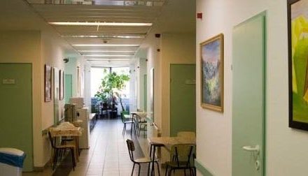 Összeomlóban a budapesti egészségügy? 15 orvos mondott fel a Nyírő Gyulában, máshol szakember hiány miatt kórházi szintet zártak le