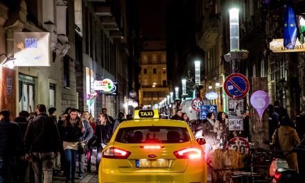 Rejtélyes eltűnés a bulinegyedben: szórakozni jött Budapestre a brit ingatlanguru, napok óta senki nem tud róla semmit