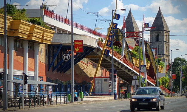 A Lehel téren esett neki volt barátnőjének egy férfi, járókelők mentettek meg a bántalmazott nőt