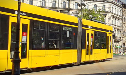 Hétfőtől felújítás miatt a Móricz Zsigmond körtér helyett Újbuda-központhoz közlekedik a 6-os villamos