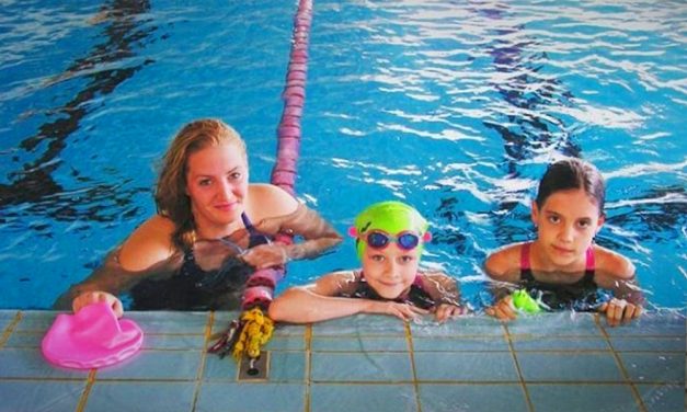 Macskacápa Úszóiskola és vizes tábor a Palatinuson, egész nap profik foglalkoznak a gyerekekkel