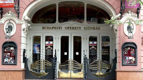 Megaláztatásra és zaklatásra panaszkodnak az Operettszínház volt dolgozói – Szinetár Dóra is ezért mondhatott fel