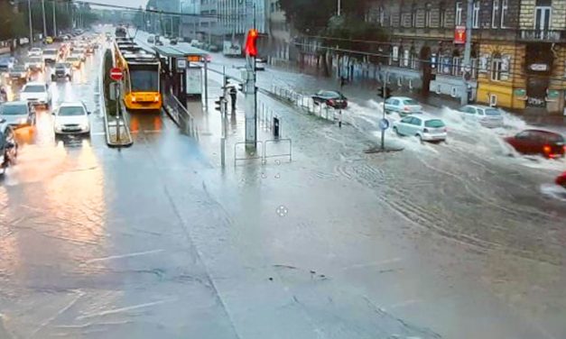 Lecsapott az eső Budapestre és környékére, több BKK járat módosított útvonalon közlekedik