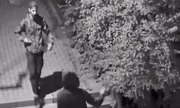 Ablakot törtek be, padokat borítottak fel és törtek össze