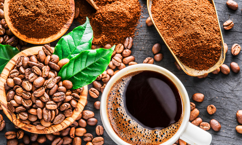 Hogyan válasszuk ki a legjobb pörkölt kávét otthonra?