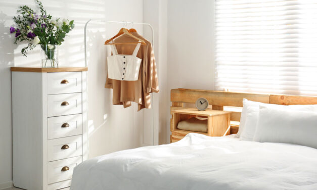 Praktikus ruhatárolás