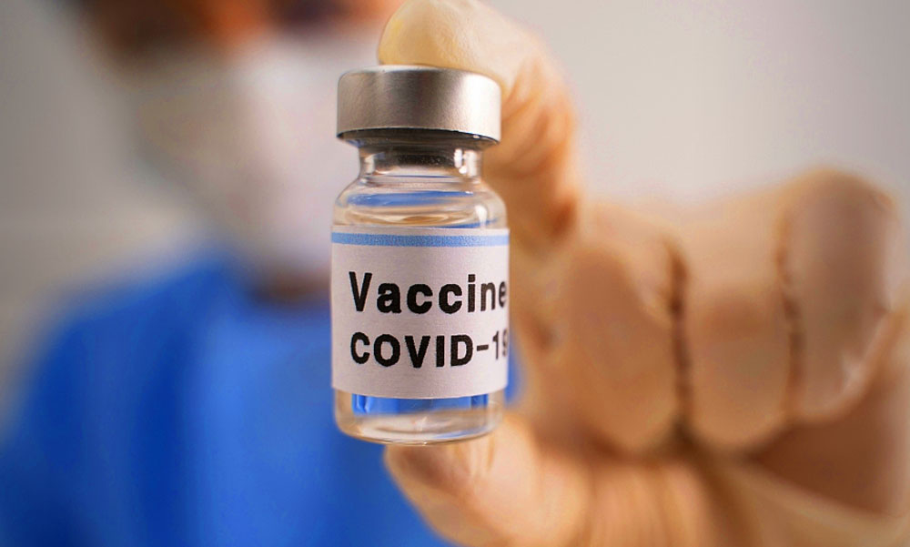 Szlávik doktor: az Európai Gyógyszerügynökség által engedélyezett vakcinával kezdenek oltani, közben egy nap alatt 187-en haltak meg a vírus miatt