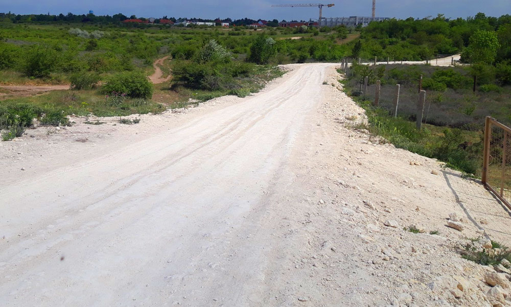 Engedély nélkül építettek egy 4 km-es utat Érdnél, de senki nem tud róla semmit, a rendőrség már nyomoz