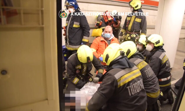 Tűz volt a metróaluljáróban, egy ember meghalt a Lehel térnél