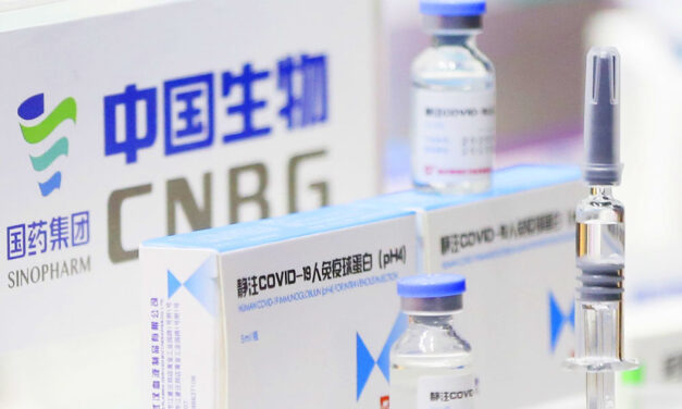 Tisztázni kellene, hogy a kínai vakcina ad-e megnyugtató védelmet, vagy sem – mondja Rusvai Miklós víruskutató