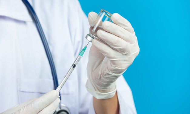 Áttörés jöhet vakcina fronton: érkezik az egydózisú Covid-oltás
