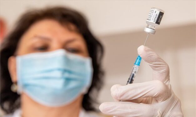 „Az asztmásoknak és az allergiásoknak is javasolt a koronavírus elleni oltás” – a Korányi főorvosa szerint folytatniuk kell a terápiát az asztmás betegeknek