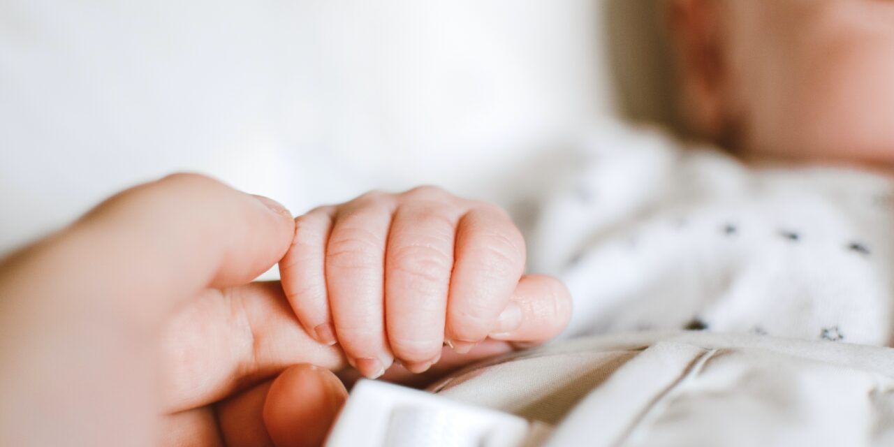 Újszülöttet hagytak a babamentő inkubátorban – Ilyen állapotban van most a kicsi