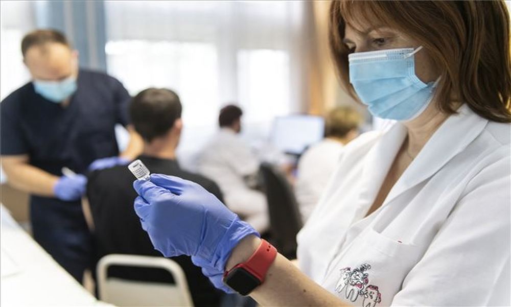 Koronavírus: 416 új fertőzöttet regisztráltak, elhunyt 44 beteg