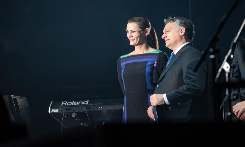 Közös képpel búcsúzott Orbán Viktor a visszavonult Görbicz Anitától