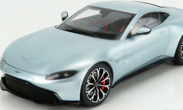 James Bond autója a polcodon