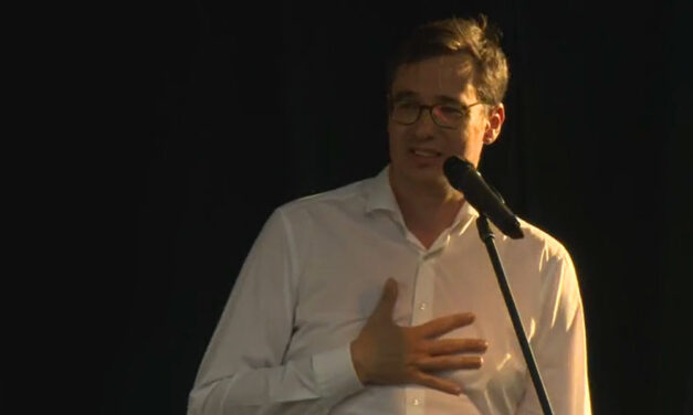 Keresztből furkósbot – Karácsony Gergely olyasmiről beszélt, amiről eddig soha: Istenről és a kereszténységről