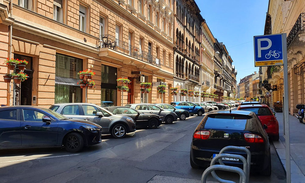 Új fizetős parkolási zónákat jelöltek ki Budapesten, ne megszokásból parkolj, mert sokba kerülhet