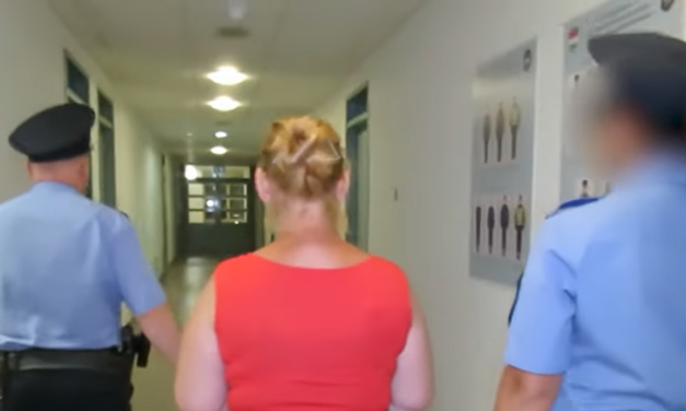 Mennyire hinne egy nőnek, aki „bizistenre” esküdözve bizonygatja ártatlanságát?