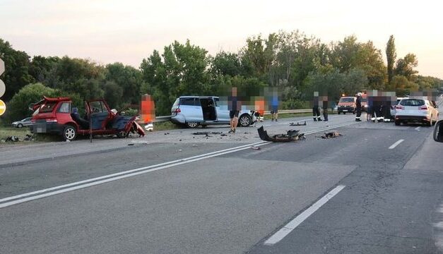 Tömegkarambol a 7-es főúton: a barátok nagyon féltik a tragédiában meghalt 21 éves László szerelmét, sokkoló dolgot írt a közösségi oldalán