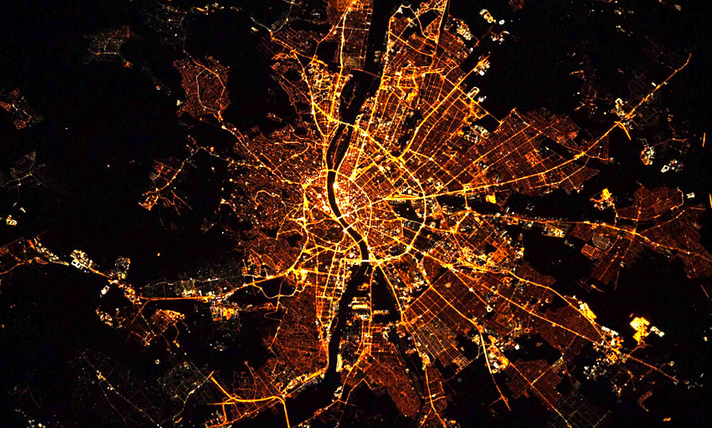„Micsoda kép” – Vitézy Dávid nem bírt magával amikor meglátta, hogyan néz ki péntek este Budapest a Nemzetközi Űrállomásról
