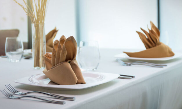 Minden ünnepnek fontos kelléke lehet az alkalomhoz illő asztalterítő