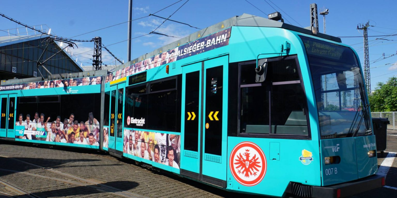 Gigabírságot kapott a BKV a frankfurti villamosok közbeszerzése miatt, a Fidesz Karácsonyt Gergelyt okolja