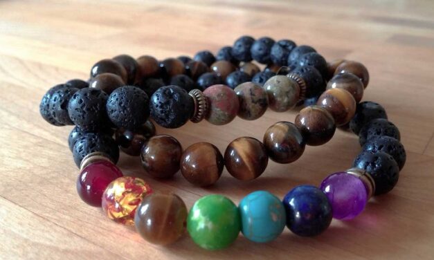 Ásvány karkötő – Csempészd be a varázslatot és az egyediséget a ruhatáradba!