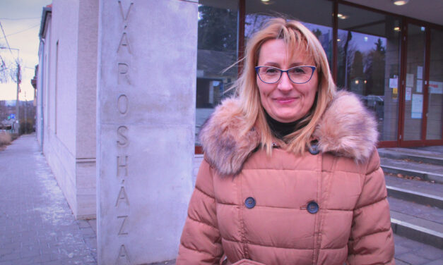 „Óvatos duhaj vagyok a beköltözés szigorításával” – mondja Győri Ottilia, Budakeszi polgármestere, aki kismamaként érkezett a városba és településvezető lett belőle
