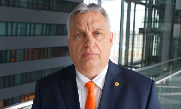 Meghekkelték Orbán Viktor kedvenc sportlapjának weboldalát és több kormányközeli újságot