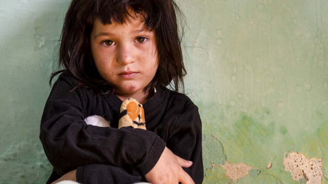 “Az állami gondoskodásban élő gyerekek a legutolsók, akikre egy háborús helyzetben gondolunk, pedig ők vannak a legnehezebb helyzetben” – menekítik az ukrajnai SOS Gyermekfalvakban élő nehéz sorsú gyerekeket