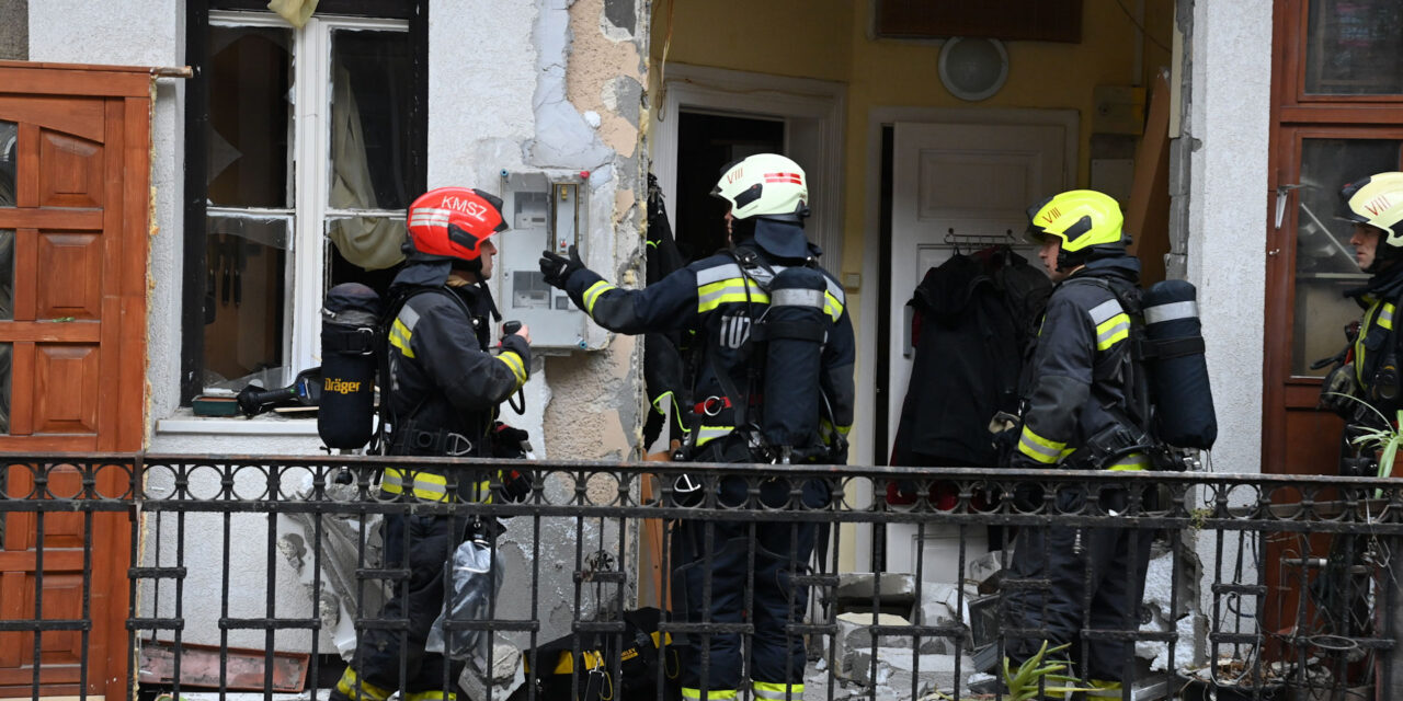 Beleremegtek a falak, mentő is jött, hatalmas robbanás volt Budapesten